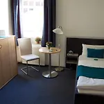Ξενοδοχείο Am Hillmannplatz Nr.1 2*
