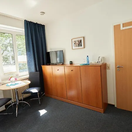 Am Hillmannplatz Nr.1 Hotel